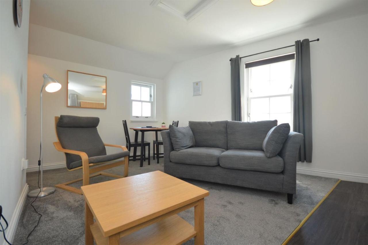 Buzzard Apartment Tobermory Exterior foto